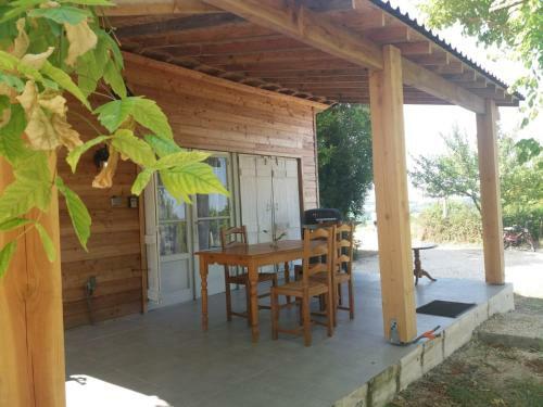 Holiday Chalet 1 Set In Beautiful Country Side