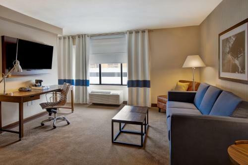 Hotel Four Points By Sheraton Peoria Downtown