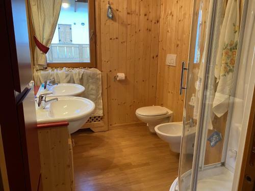 Apartamento 002 Trilocale Con Giardino, Carisolo