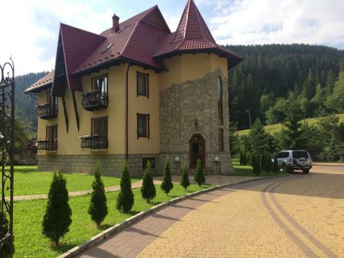 Hostal Zatin