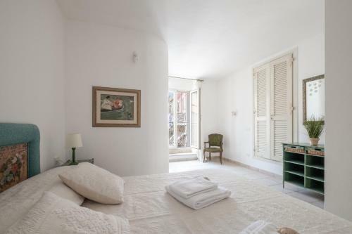 Apartamento ?????la Perla Rosa Nel Centro Storico A Carloforte