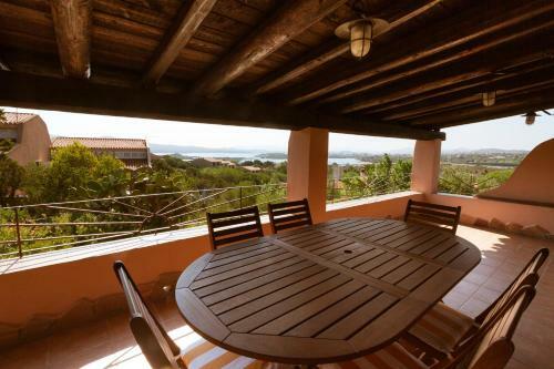Villa Con Magnifico Terrazzo Iun P6868