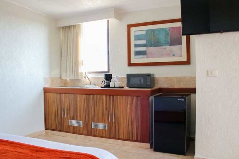 Hotel & Suites Real Del Lago