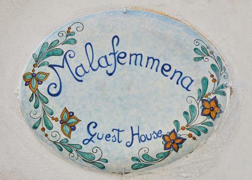 Hostal Malafemmena Guest House