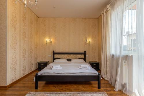Hotel Pid Strihoju