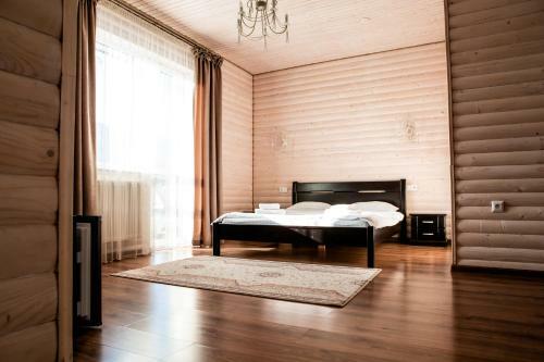 Hotel Pid Strihoju