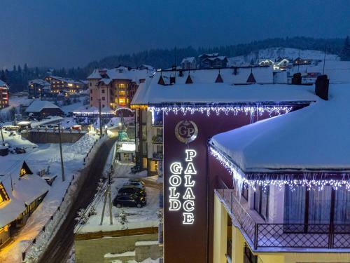 Hotel Gold Palace