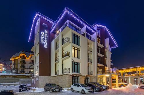 Hotel Gold Palace