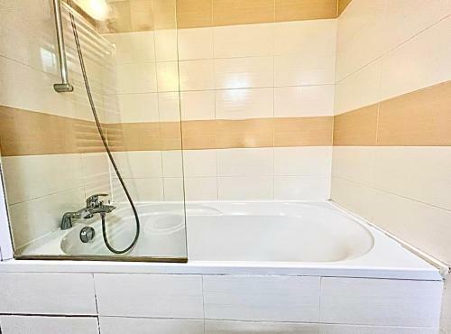 Apartamento T2 Au C?ur Du Centre Historique de Brian�on #1