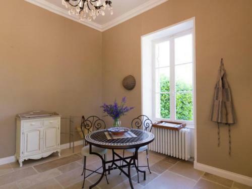Le Petit Chateau
