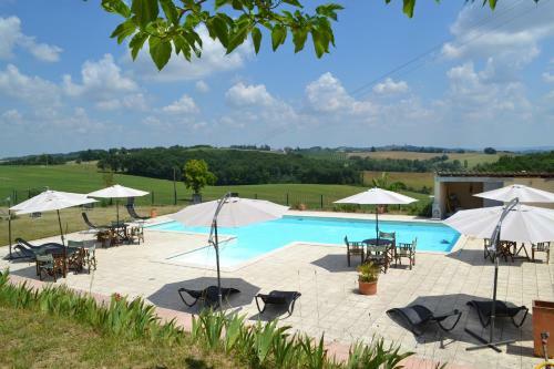 G�tes Du Cheval Blanc