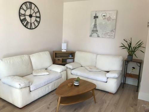 Apartamento Appart 2 Pi�ces � 3 Min Du Rer Avec Parking Priv�