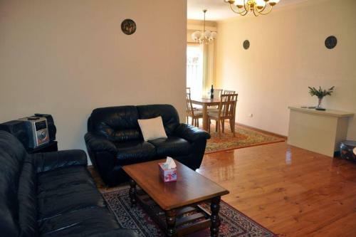 Villa Accommodation Sydney Toomevara Street Kogarah