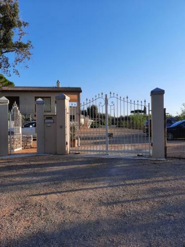 Apartamento Le Bozze "casa Olivo"con Piscina, Wi-fi