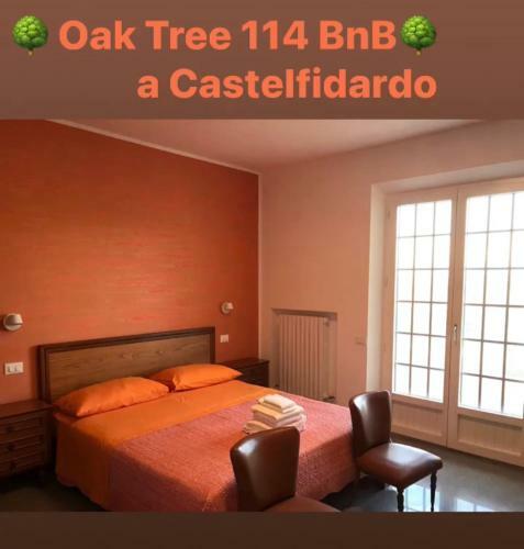 Bed & Breakfast Oak Tree 114 Bnb