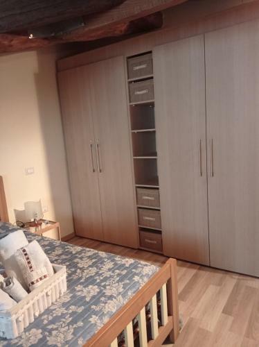 Apartamento Mansarda Con Terrazzo Arredato