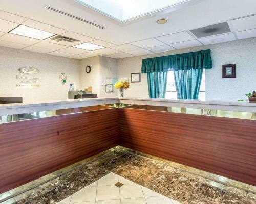 Hotel Econo Lodge Inn & Suites Marietta