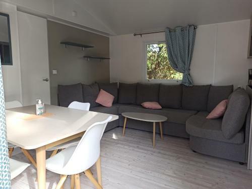 Mobile Home 6/8 Personnes