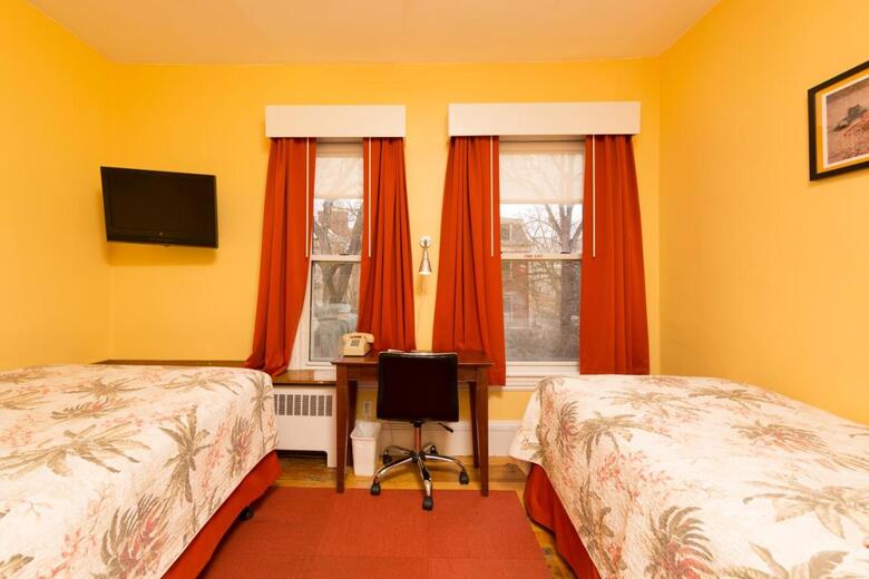 Bed & Breakfast Irving House At Harvard
