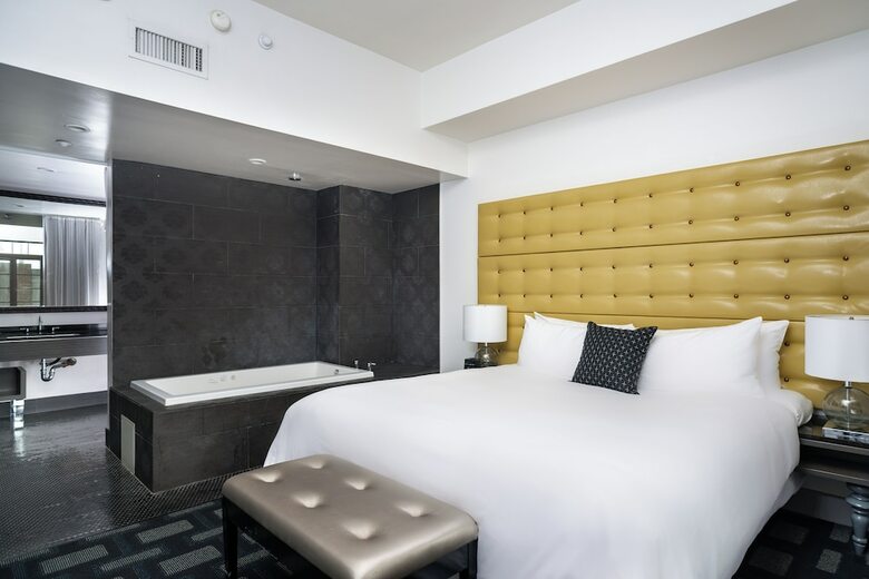 Padre Hotel