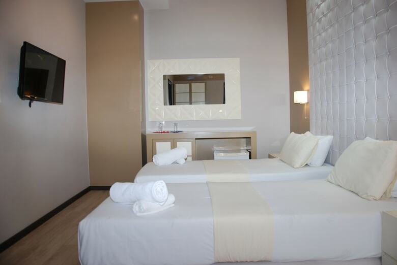 Hotel Strora
