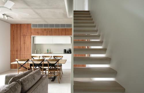 Premium Bondi 2 Bed Apartment With Outdoor Patio