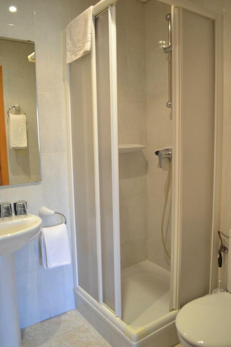 Hostal Bartis
