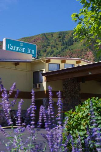 Motel Caravan Inn