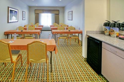 Hotel Holiday Inn Express & Suites Roswell