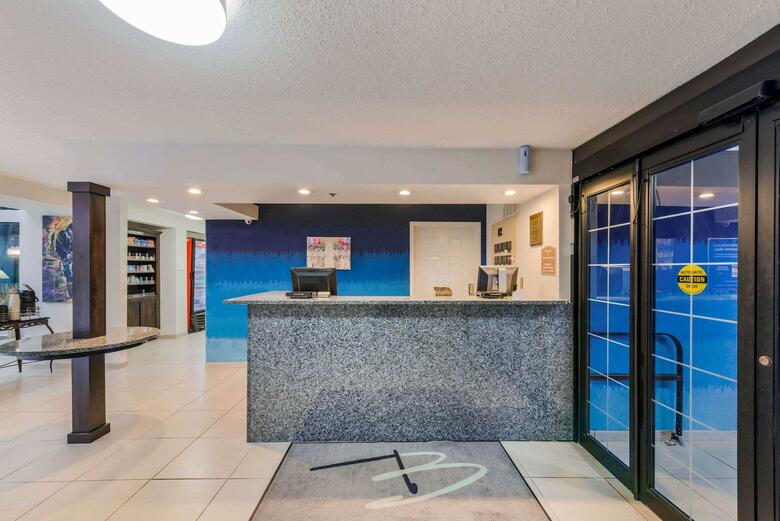 Hotel Quality Suites