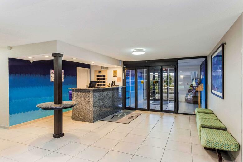 Hotel Quality Suites