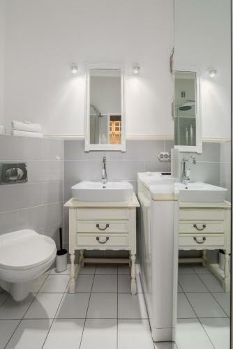 Apartments Pozna? Gwarna By Renters