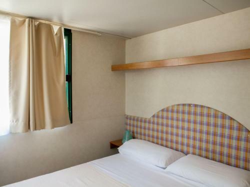 Mobile Home In Cavallino-treporti With Terrace