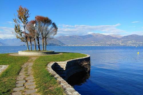 La Costa 2 - Villa Nearby The Lake
