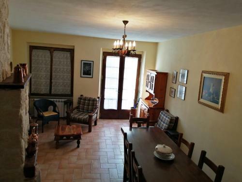 Apartamento Albergo Diffuso Millepapaverirossi Casa Irma