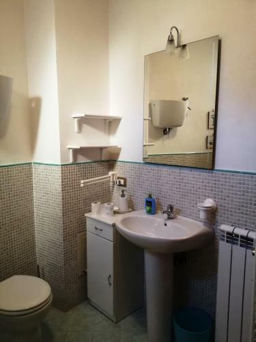 Apartamento Albergo Diffuso Millepapaverirossi Casa Irma