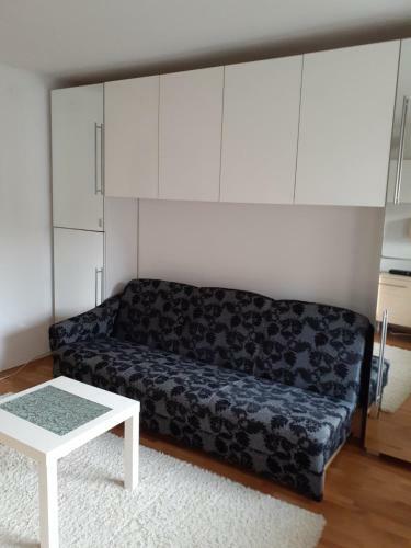 Novoadaptirani Apartman U Centru Sarajeva