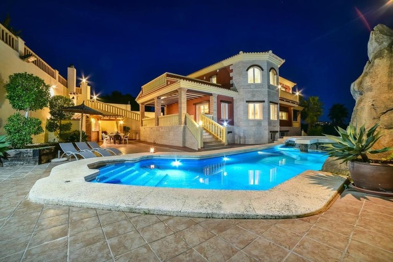 Villa Alhambra