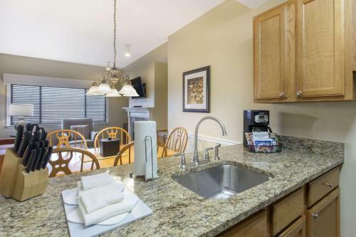 Hotel Laurel Crest