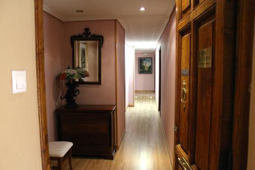 Hostal De La Torre