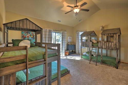 Cabin In Munds Park On Pinewood Golf Course!