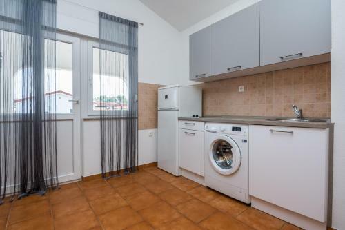 Apartment Wenig