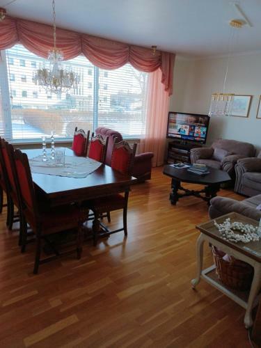 A Beautiful 2 Bedroom Apartment In Akureyri