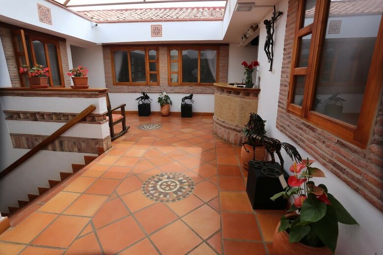 Hotel Villa De Los S�enz
