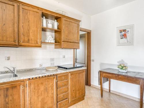 Elegant Holiday Home In A Citerna With Swimming Pool