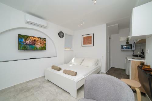 Apartamento Victor - Adorable Studio With Terrace+free Parking