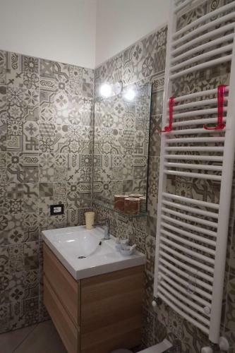 Cefal� Studio Room And Apartments