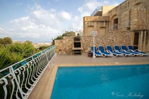 5 Bedrooms Villa With Terrace At IX Xaghra Gozo