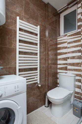 Apartamento City Park Area ? Parking ? Wifi ? Whole Flat