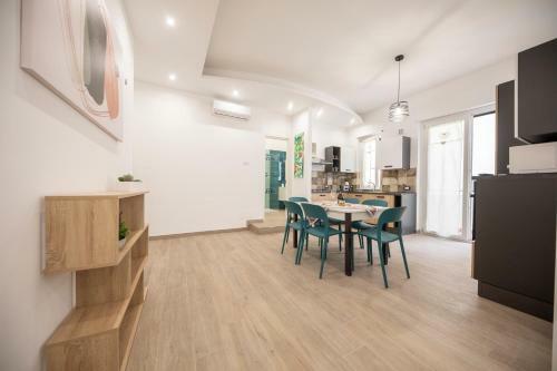 Trinacria Apartments